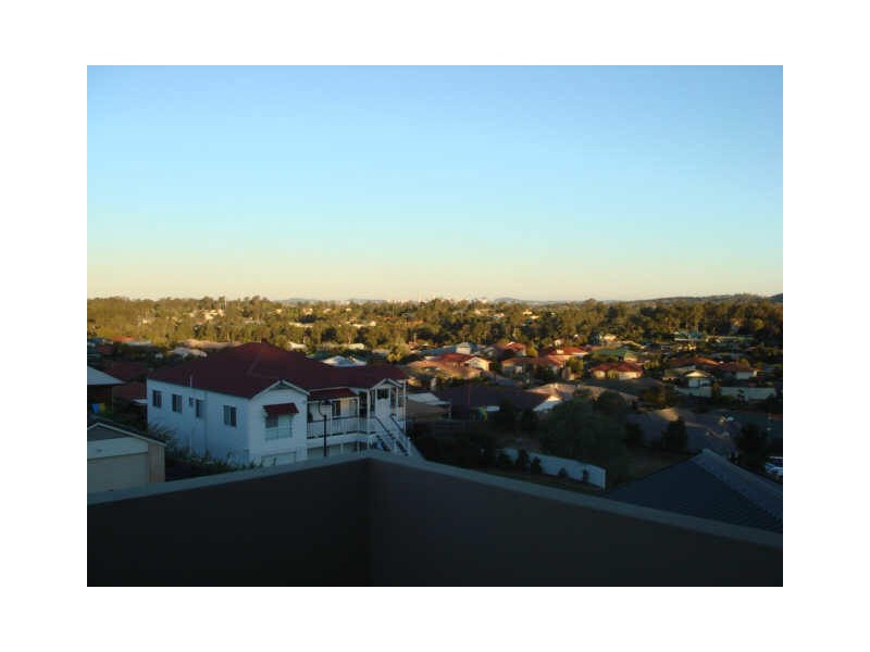 85 Hillenvale Avenue, Arana Hills QLD 4054