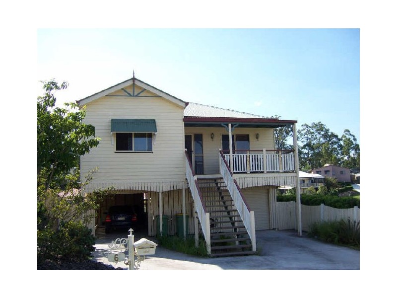 6 Arianna Close, Eatons Hill QLD 4037