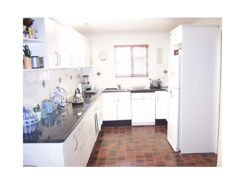 15 Bunya Park Drive, Eatons Hill QLD 4037