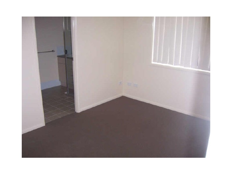 11 Adam Street, Kallangur QLD 4503