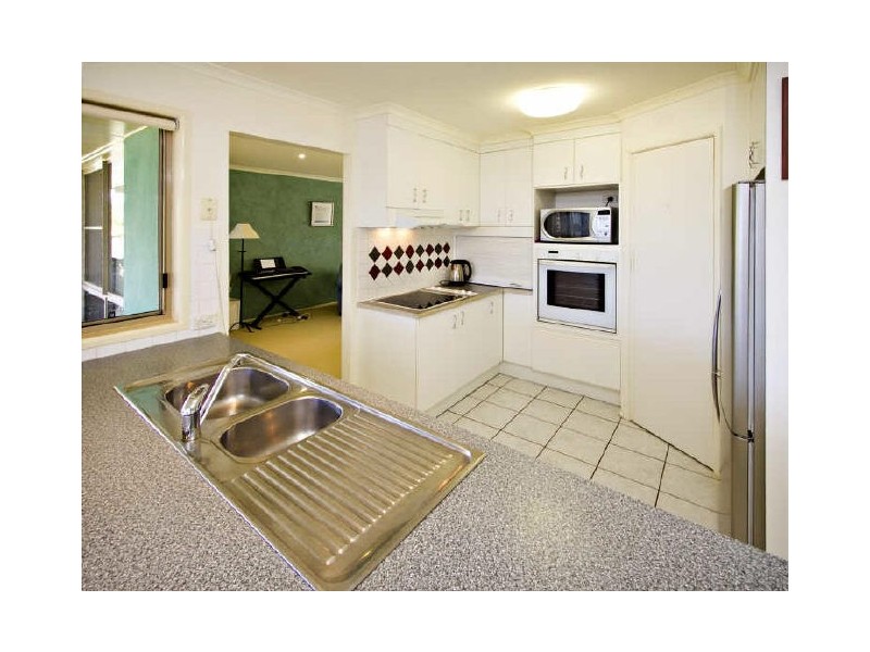 Eatons Hill QLD 4037