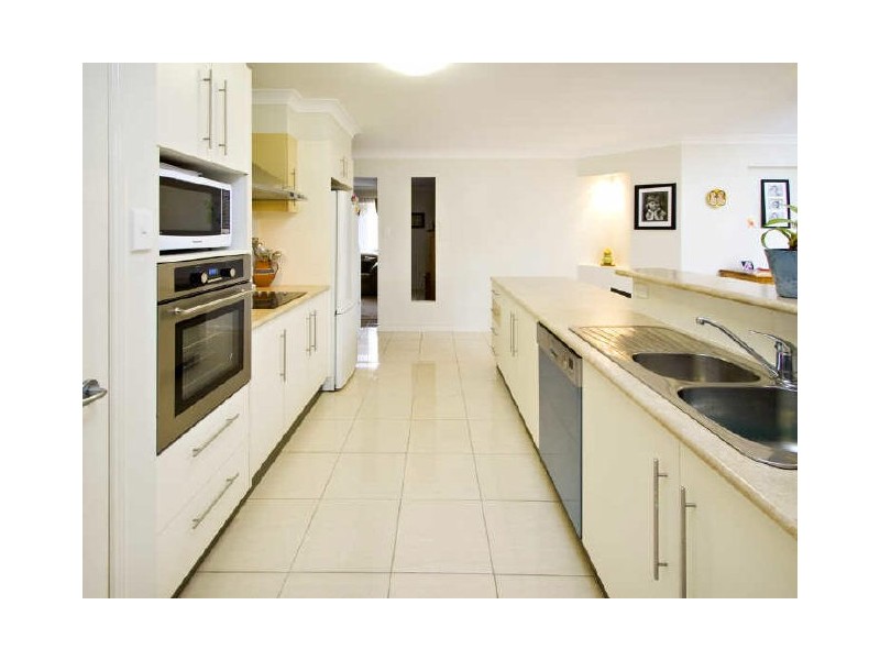 Warner QLD 4500