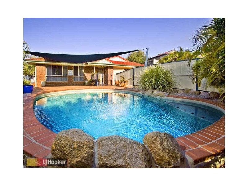 Eatons Hill QLD 4037