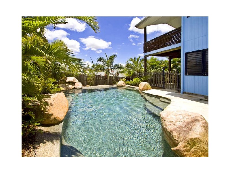 Eatons Hill QLD 4037