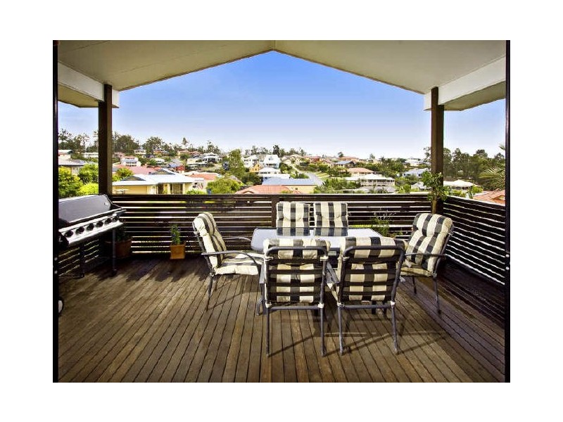 Eatons Hill QLD 4037