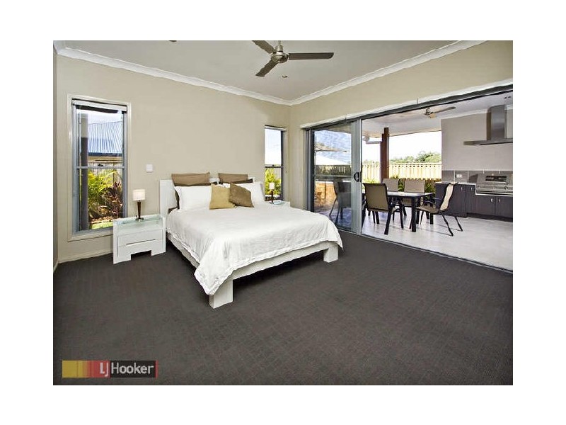 Eatons Hill QLD 4037