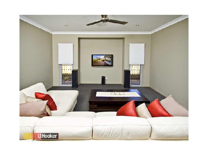 Eatons Hill QLD 4037