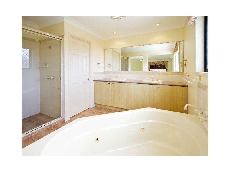 Albany Creek QLD 4035