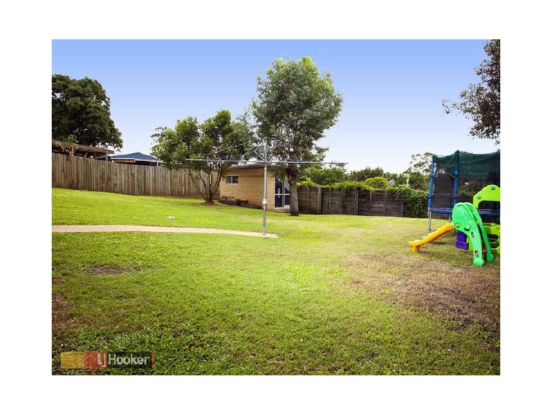 25 Olympus Court, Eatons Hill QLD 4037