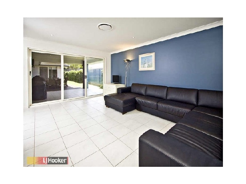 Eatons Hill QLD 4037