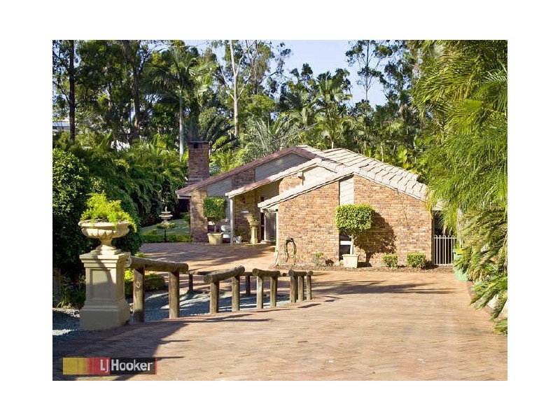 Eatons Hill QLD 4037