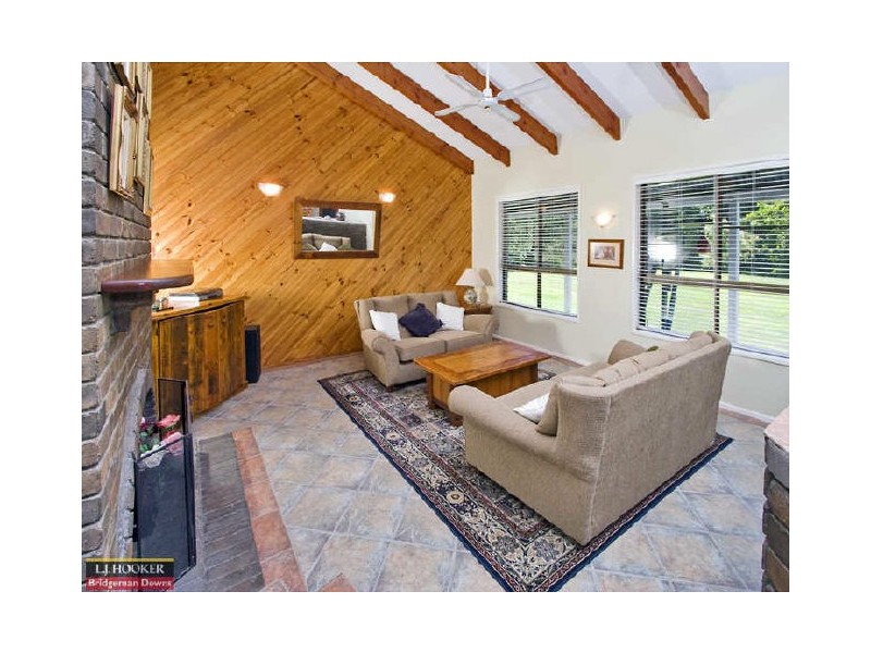 146 Church Road, Eatons Hill QLD 4037