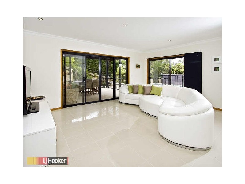 Eatons Hill QLD 4037