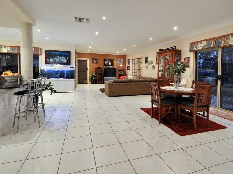 Bridgeman Downs QLD 4035