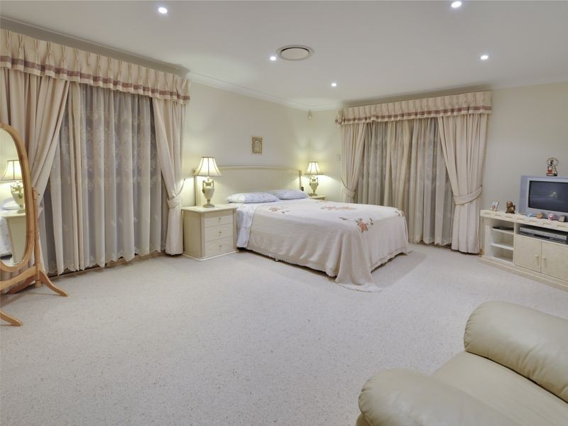 Bridgeman Downs QLD 4035