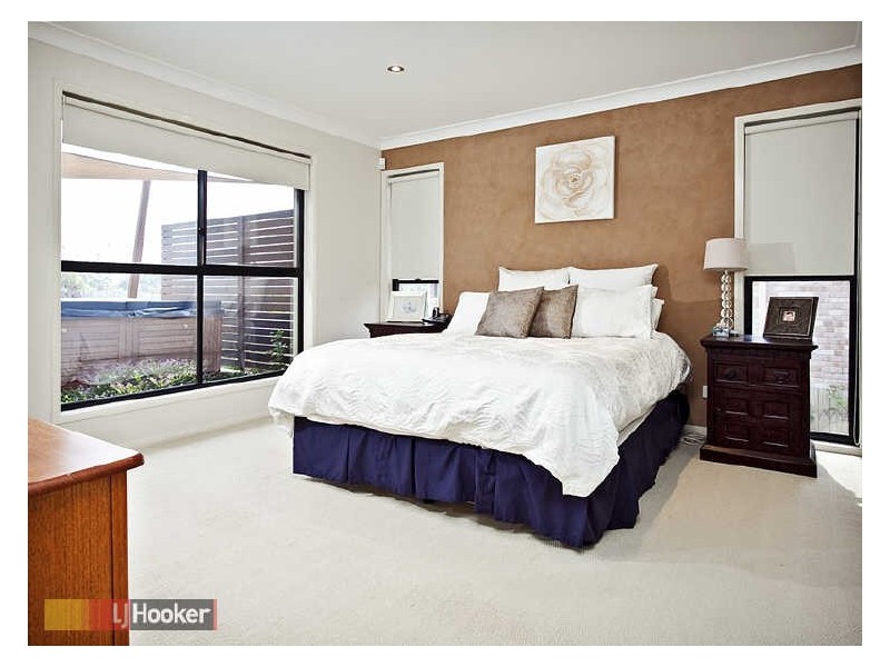 Eatons Hill QLD 4037