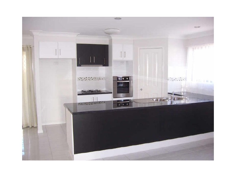 6 Pallas Parade, Warner QLD 4500
