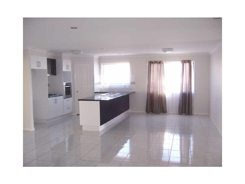 6 Pallas Parade, Warner QLD 4500