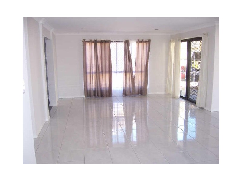 6 Pallas Parade, Warner QLD 4500