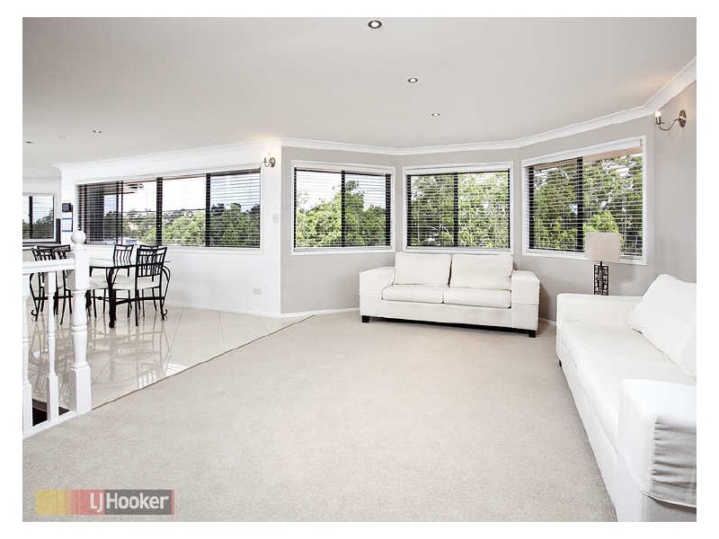 147 Saraband Drive, Eatons Hill QLD 4037