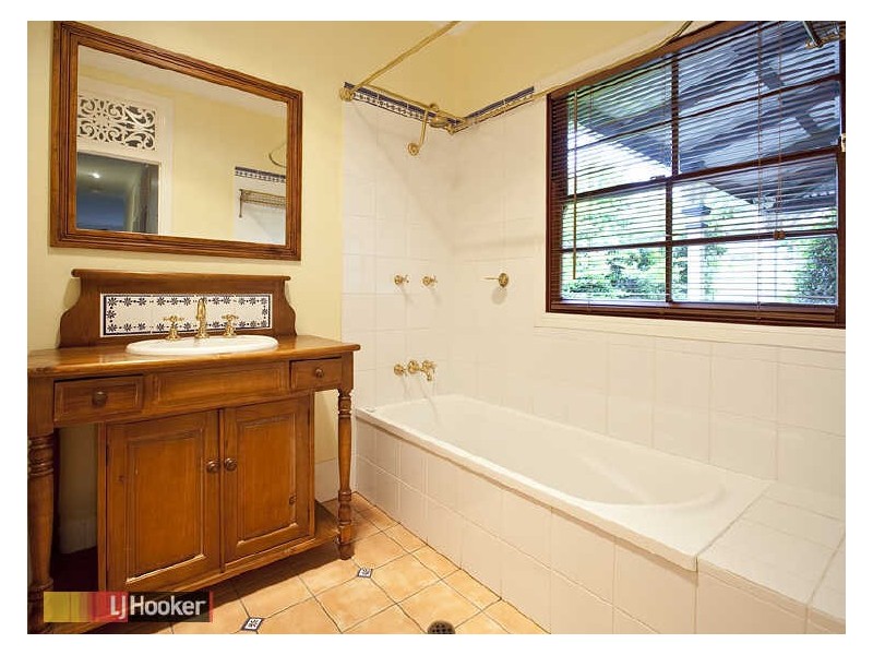 Ferny Hills QLD 4055