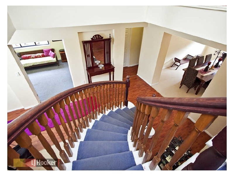 Eatons Hill QLD 4037