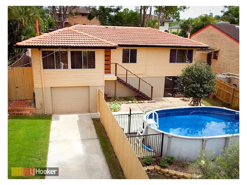 Arana Hills QLD 4054