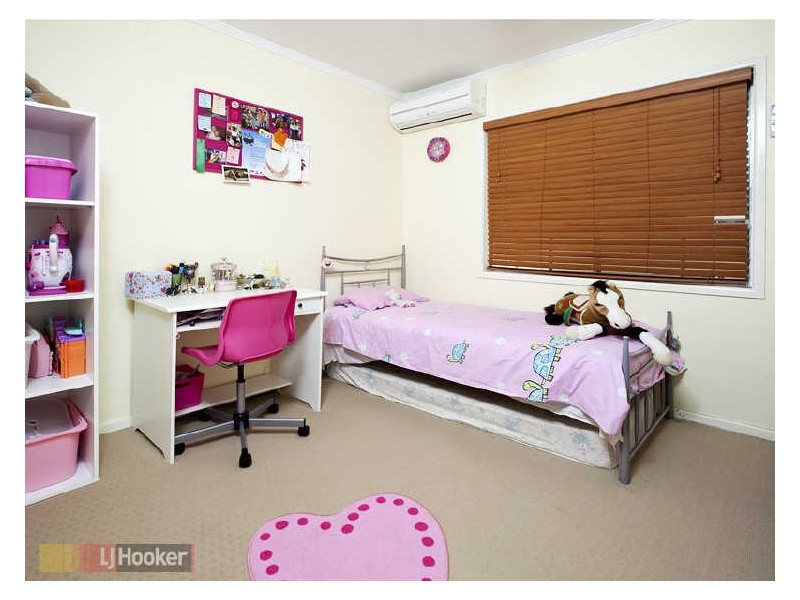 Arana Hills QLD 4054