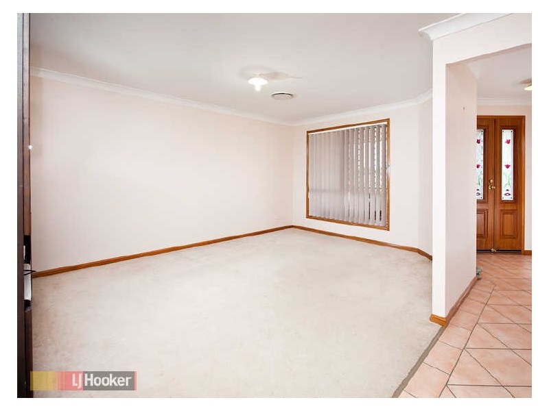 9 Zorina Crescent, Eatons Hill QLD 4037