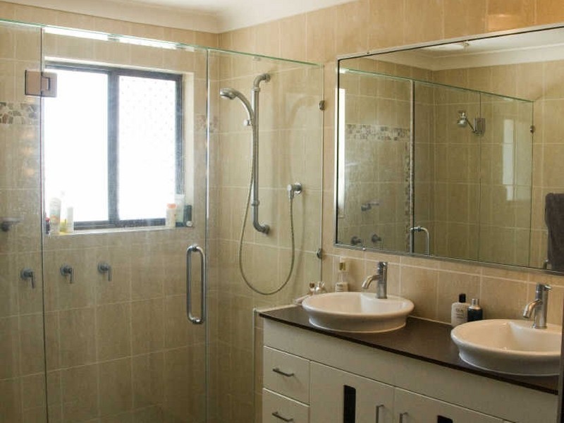 39 Tanager Street, Albany Creek QLD 4035