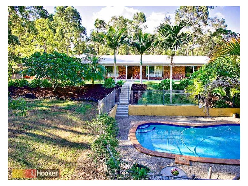 Eatons Hill QLD 4037