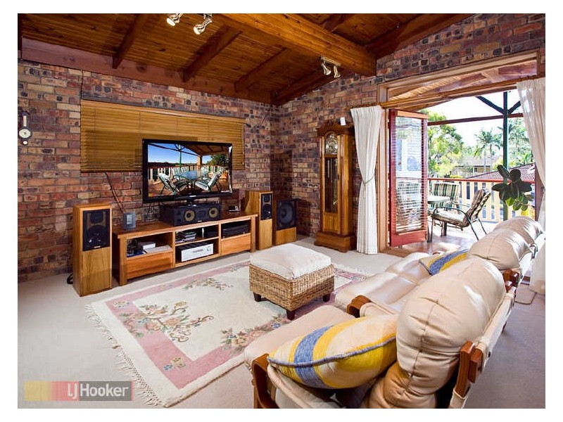 Eatons Hill QLD 4037