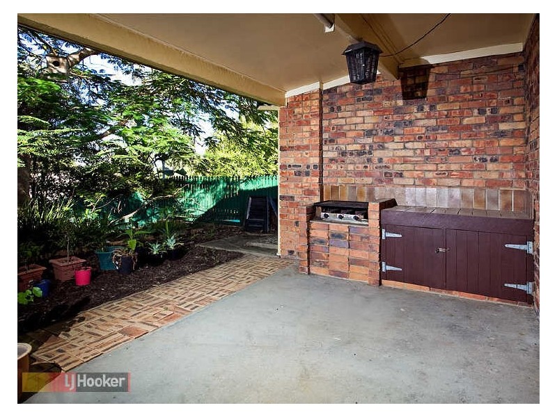 Eatons Hill QLD 4037