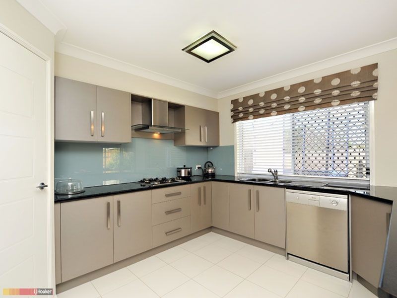 16 Pontiac Circuit, Warner QLD 4500