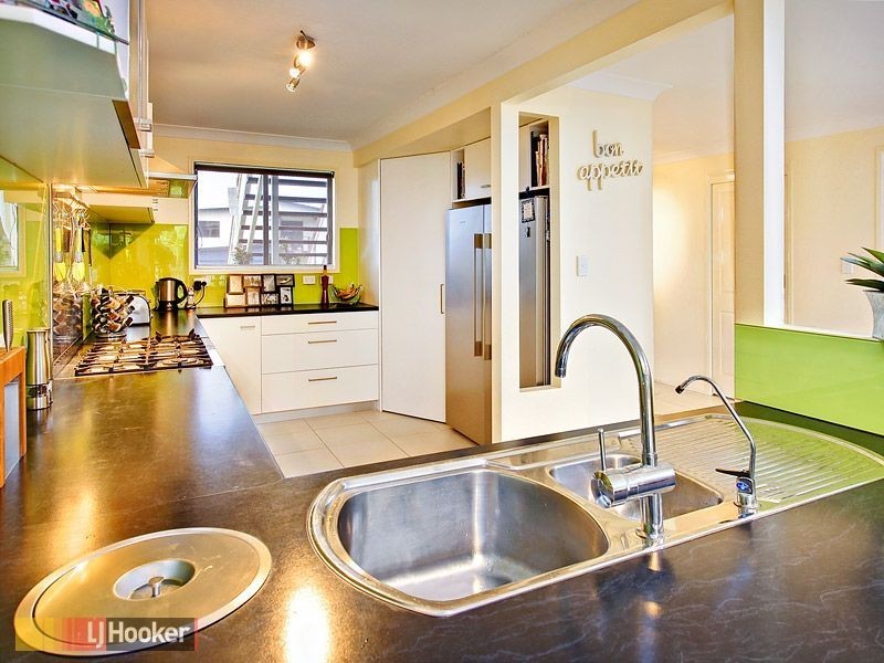 Eatons Hill QLD 4037