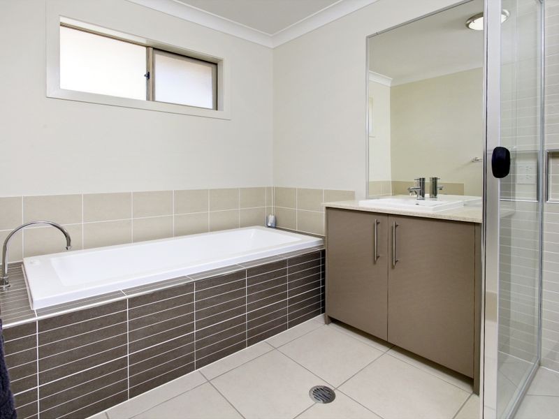 Eatons Hill QLD 4037