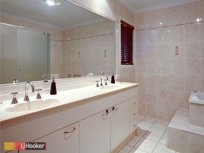 Bridgeman Downs QLD 4035