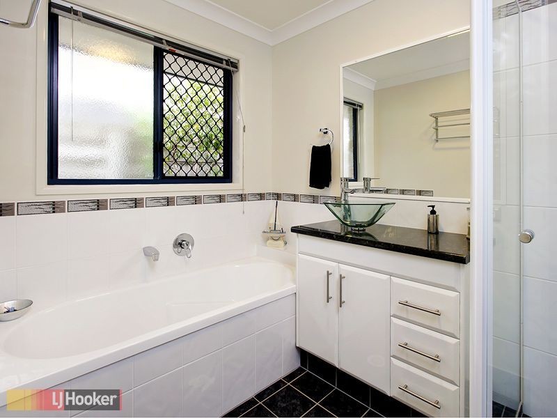 Eatons Hill QLD 4037