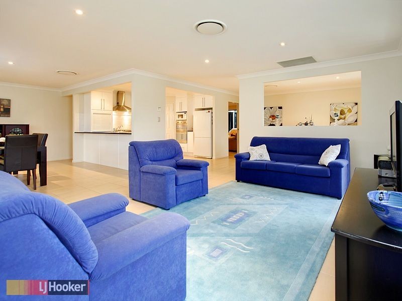 Eatons Hill QLD 4037