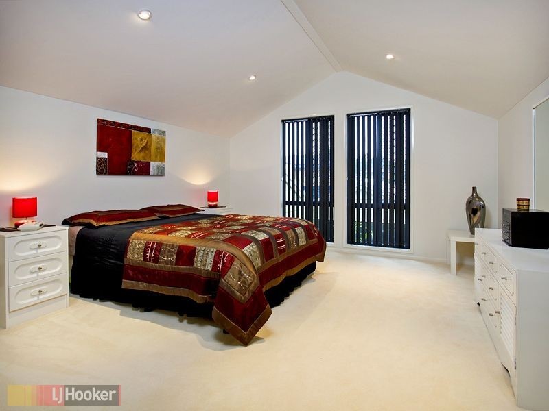 Eatons Hill QLD 4037