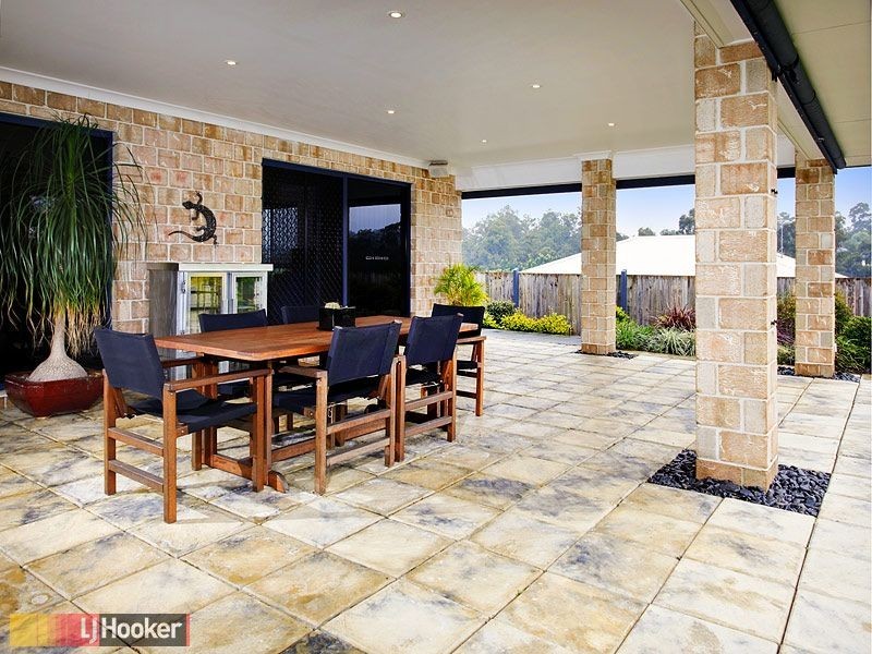 Eatons Hill QLD 4037