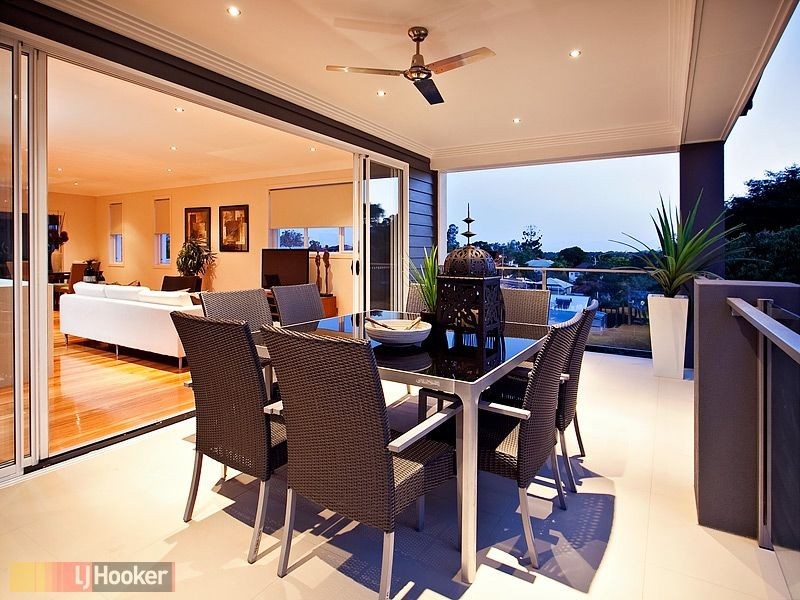 26 Barton Street, Everton Park QLD 4053