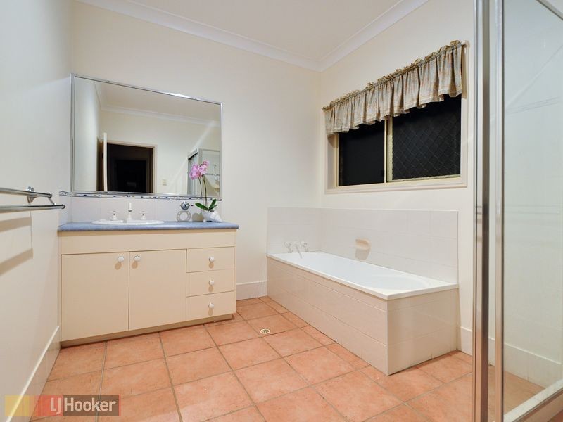 Bridgeman Downs QLD 4035