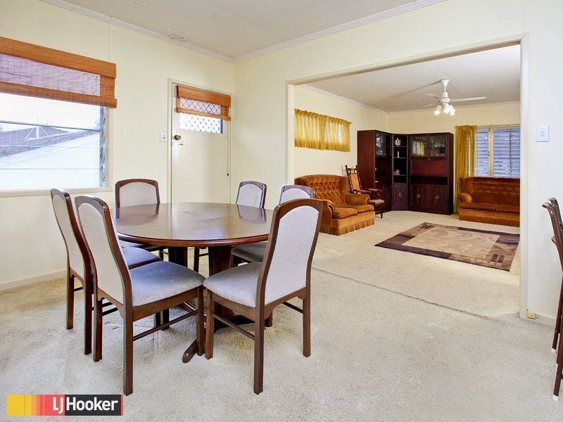 Arana Hills QLD 4054