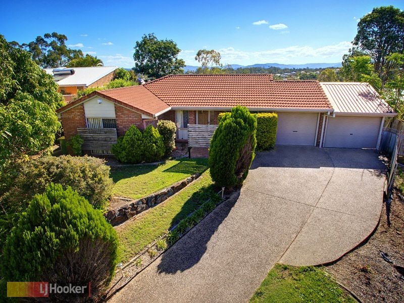4 Pegasus Avenue, Eatons Hill QLD 4037