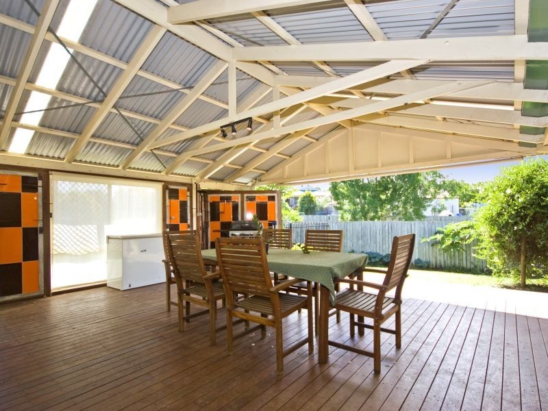 Eatons Hill QLD 4037