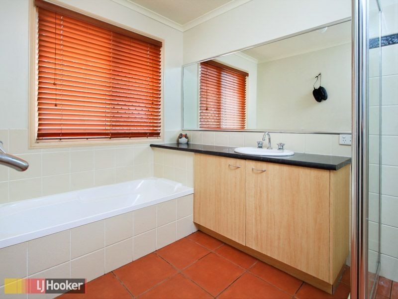 Eatons Hill QLD 4037