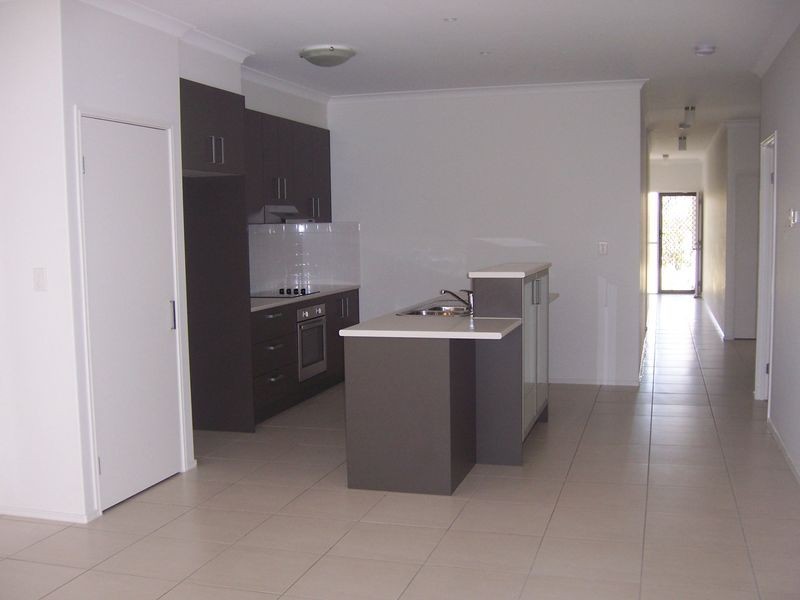 3 Caswell Close, North Lakes QLD 4509