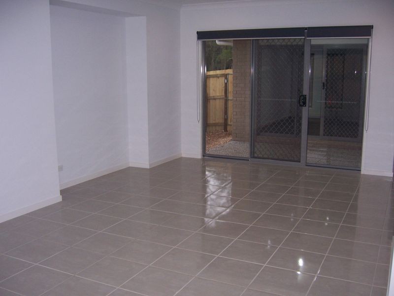 18 Castlewellan Circuit, Warner QLD 4500