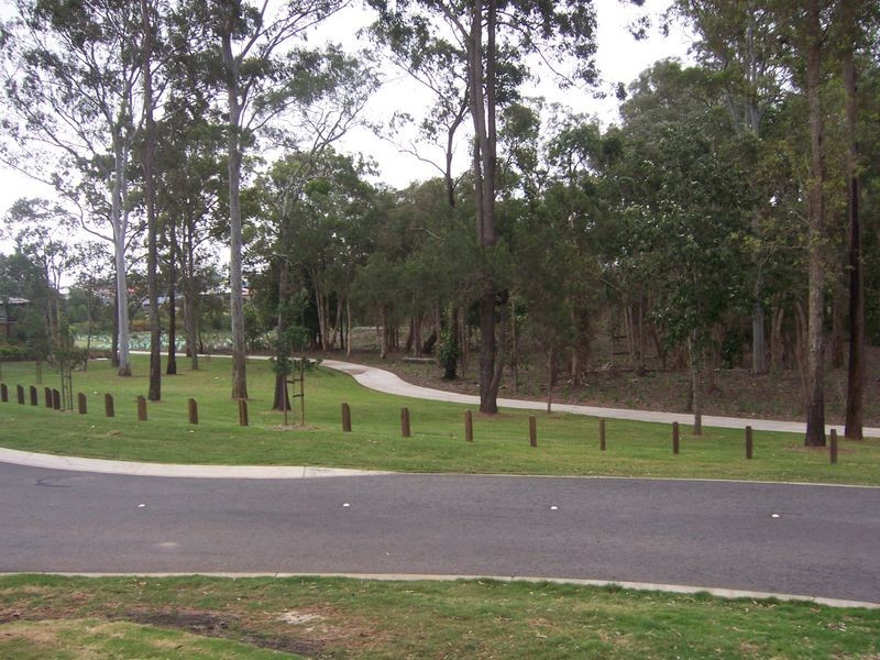 18 Castlewellan Circuit, Warner QLD 4500